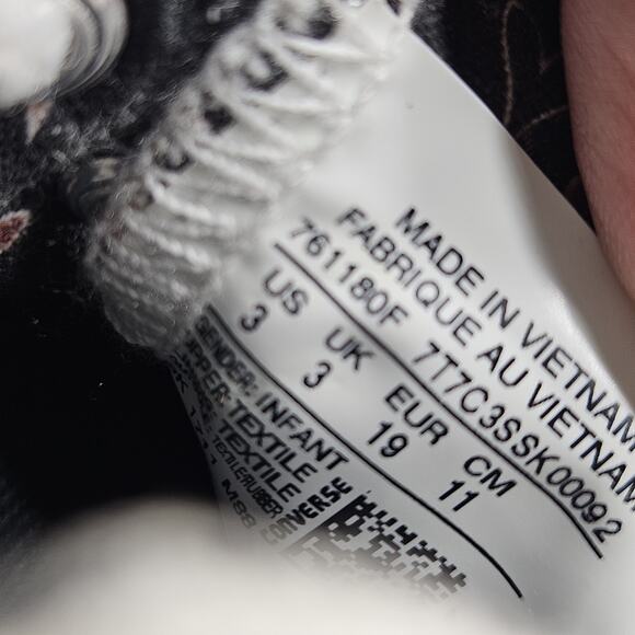 Converse Chuck Taylor All Star Looney Tunes X Pepe Le Pew Infants Sz 3 - Picture 8 of 8